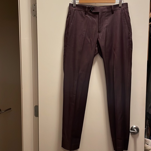 Suit - Picture 2 of 8